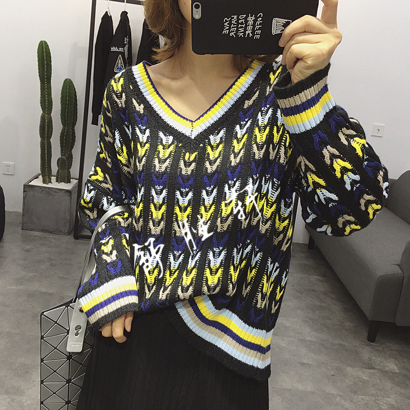 韩版新款麻花v领套头毛衣女撞色蝙蝠袖针织衫