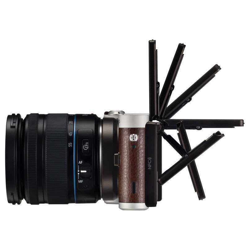 三星微单相机NX300(棕)+18-55mm镜头+8G卡