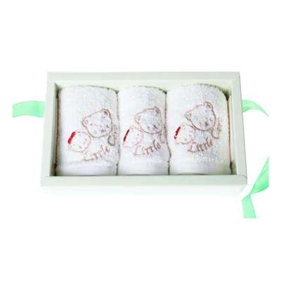 Pigeon 贝亲 有机棉小方巾(三条盒装) LA380 白