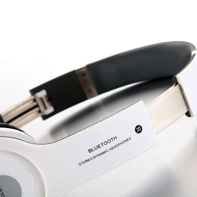 环绕音乐立体声头戴无线蓝牙耳机 震撼音质