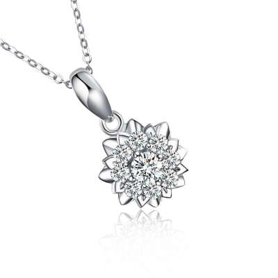 蒂尔凯斯 18K金30分莲花款钻石吊坠、项链(赠