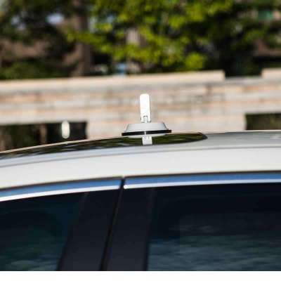 遮阳、挡雨、防风全自动汽车太阳能遮阳伞