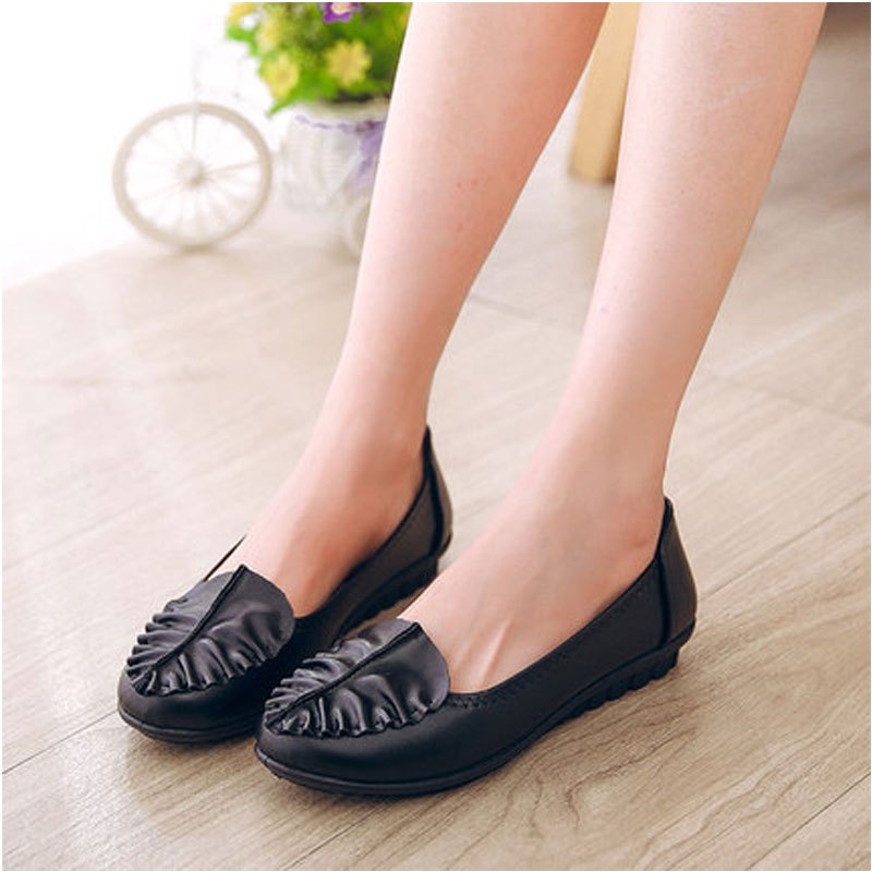 2017春夏新品春季中年女鞋新款妈妈鞋平底粗跟休闲时尚圆头松糕底皮鞋