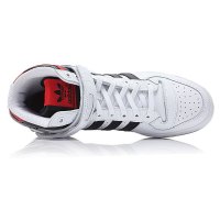 阿迪达斯(adidas)休闲鞋\/板鞋和adidas阿迪达斯