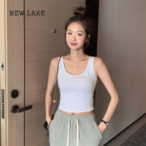 NEW LAKE半高领无袖背带背心内搭女2024新款外穿短款高腰中领吊带黑色上衣