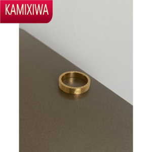KAMIXIWA鱼丁秘密 欧美小众高级简约复古时尚金色钛钢数字情侣戒指女