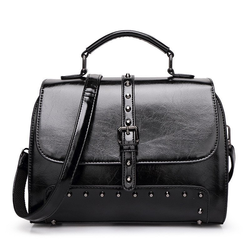 薇思黛 2016新款 欧美时尚潮流女包铆钉邮差包手提包油蜡皮单肩斜挎包 黑色