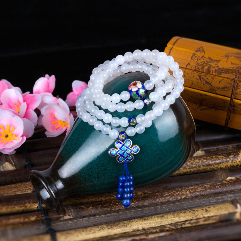 芭法娜白玉髓玛瑙108颗佛珠多圈手链 玉兰花开 掐丝珐琅配件 清雅亮丽 白色玛瑙