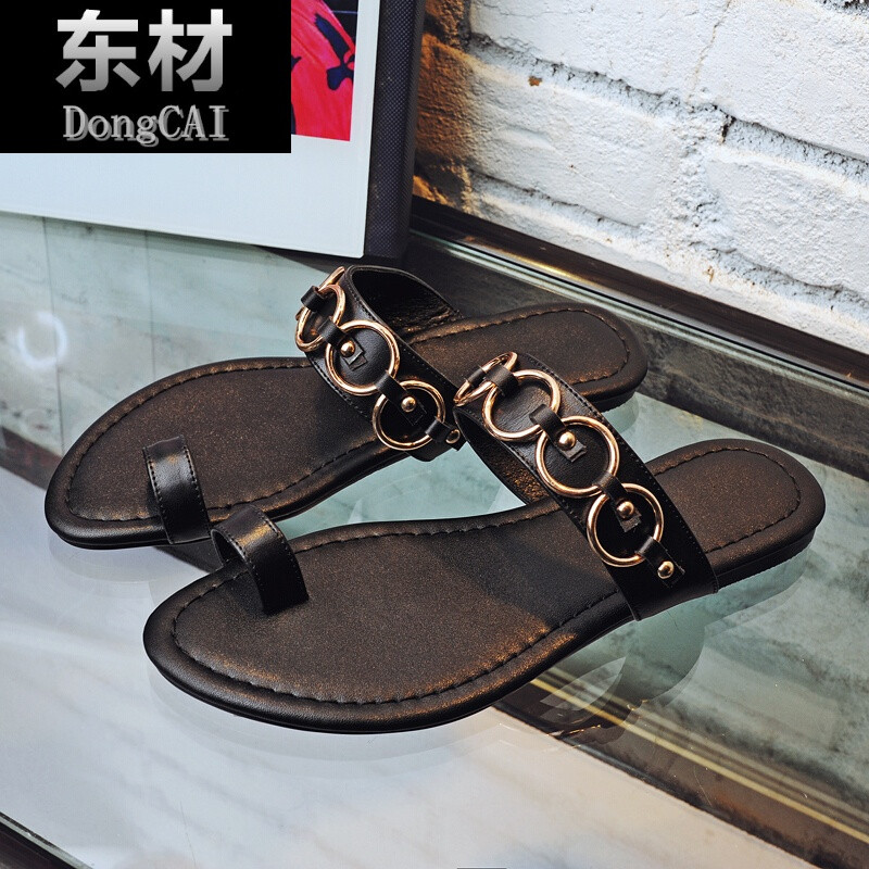 女鞋大小码334041气质百搭舒适潮流金属装饰简约个性休闲女士套趾拖鞋 黑色 34