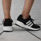 ADIDAS阿迪达斯17新款男子轻便透气跑步鞋运动鞋-AQ5205