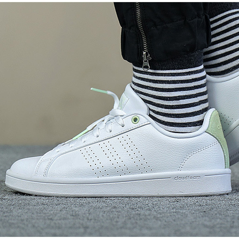 adidas阿迪达斯NEO女鞋2018新款全白鞋小白鞋运动休闲板鞋-DB0894 亮白/航空绿 38.5