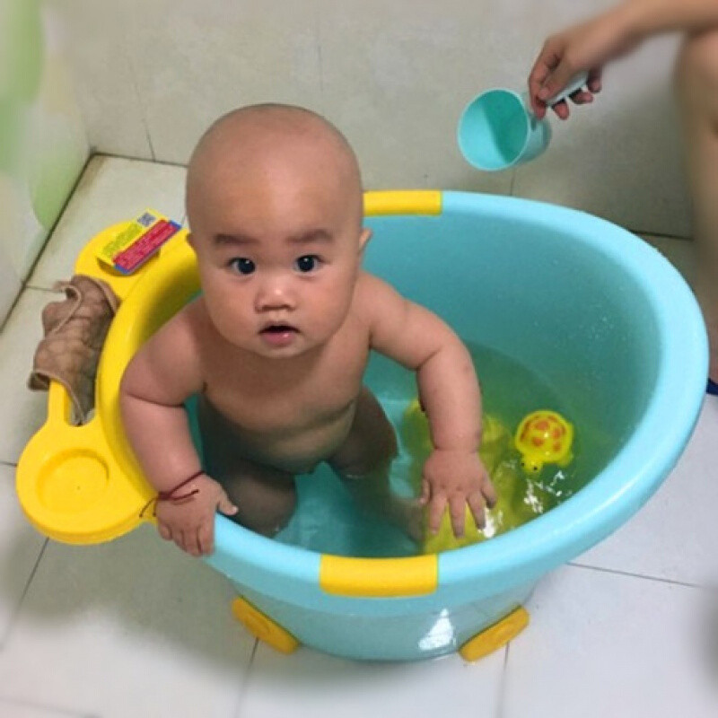 儿童洗澡桶宝宝沐浴桶婴儿浴盆泡澡桶浴桶可坐加厚 新款小号1-4岁绿加蓝