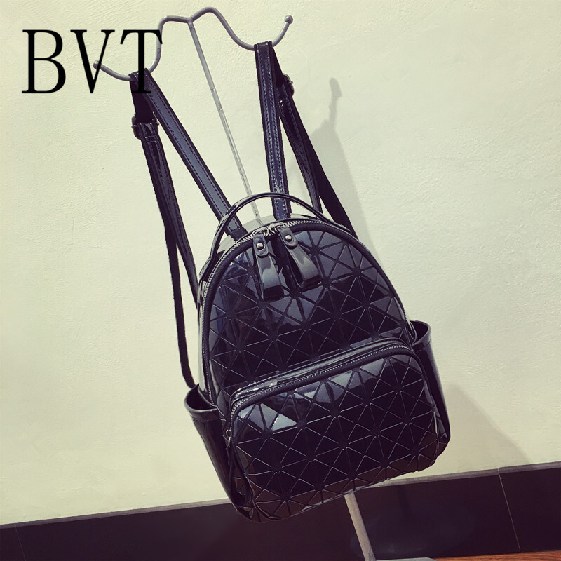 BVT亮面双肩包软牛皮女包韩版潮女时尚菱格背包学生旅行包手提包 雅黑