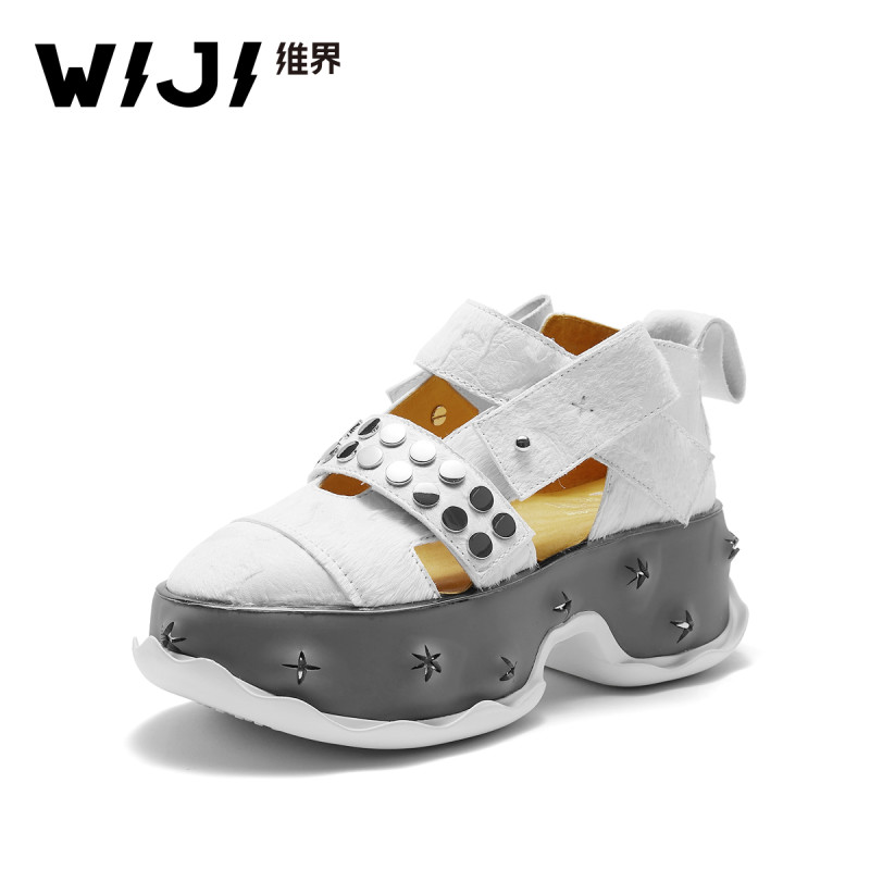 WIJI2018夏季新款黑色牛毛油蜡松糕底女鞋厚底韩版潮流铆钉搭舒适 白色 39