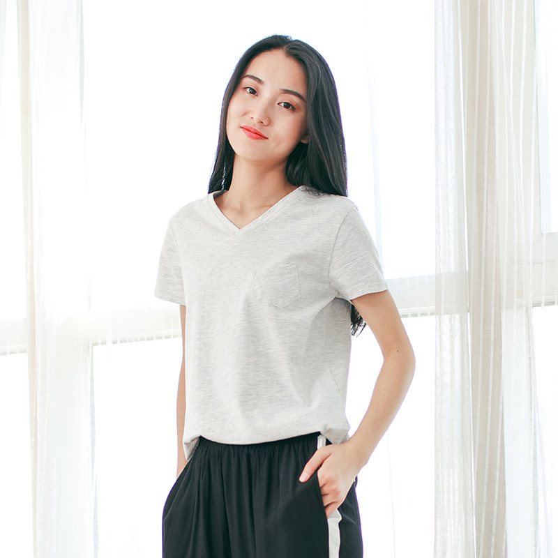 素缕夏装2018新款女文艺宽松V领白色短袖t恤女打底上衣SI6220喨 XL 花灰色
