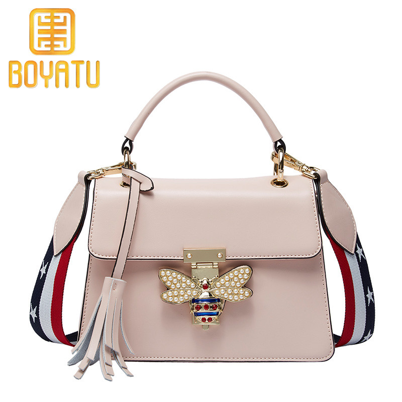 柏雅图（boyatu）小蜜蜂锁扣牛皮女士手提包女时尚百搭单肩斜挎包 淡山茱萸粉