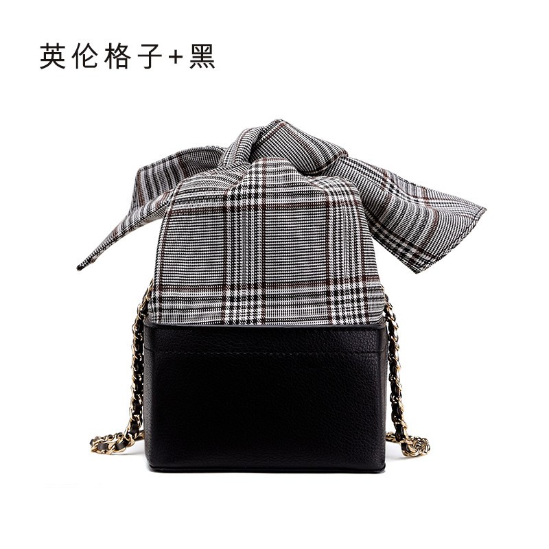 拉菲斯汀水桶包格子斜挎包包2018新款女复古蝴蝶结韩版时尚单肩包 英伦格子+黑