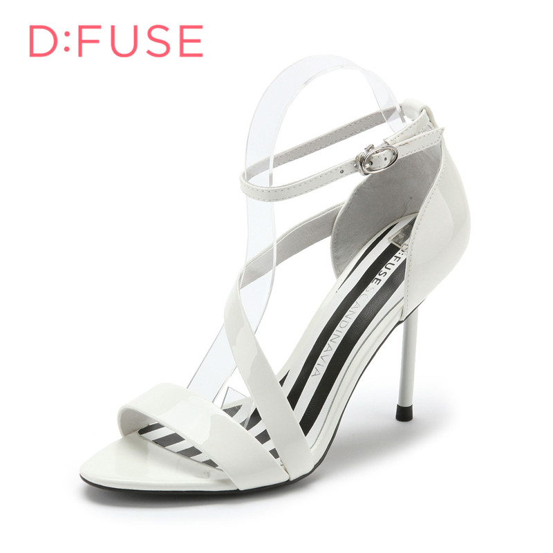 迪芙斯D:FUSE牛皮圆头高跟搭扣纯色凉鞋女DF52112008_PiV44 白色 39