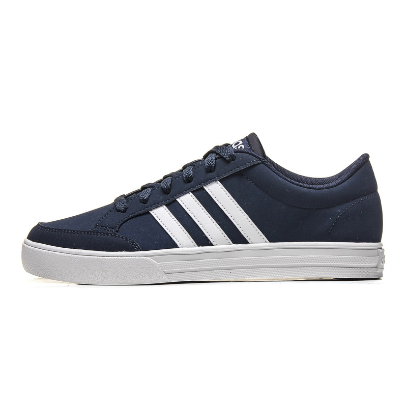 adidas 阿迪达斯 2018 春季新款低帮运动鞋轻便休闲男鞋BB9673 藏青蓝 40码