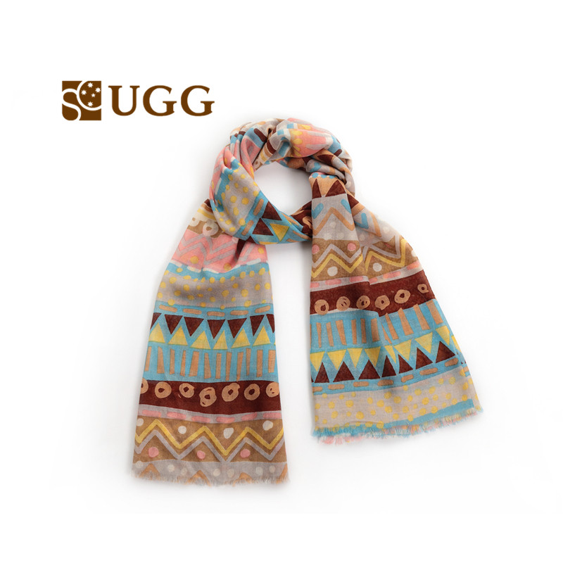 SC UGG 纯羊毛围巾 个性花纹