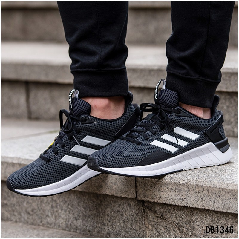 阿迪达斯adidas男鞋2018冬季新款galaxy4休闲耐磨运动鞋跑步鞋 一号黑白DB1346 45-10.5