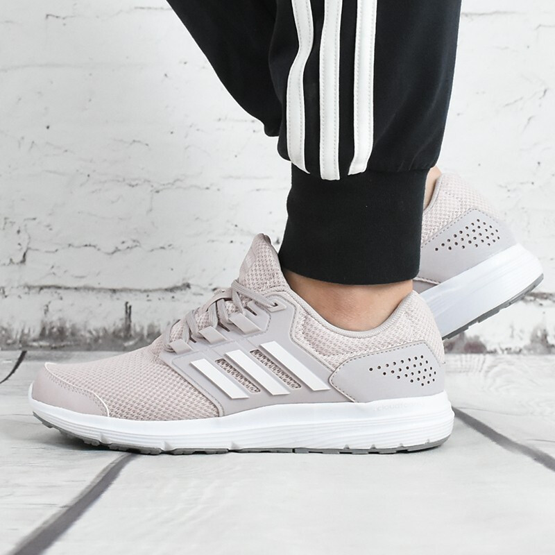 阿迪达斯（adidas）运动男女低帮网面轻便透气缓震耐磨休闲跑步鞋B44622 B44730（女） 9（43码）