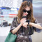 戚薇同款手机壳带手腕iPhoneX防摔硬Xs苹果8P/7plus表带6sp手表式_2 苹果7/8小屏粉底纯色皮质手表带半包皮质硬壳