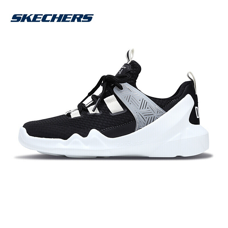 Skechers斯凯奇女鞋2019DLT-A一脚穿镂空休闲熊猫鞋66666104 黑色/白色/BKW 40