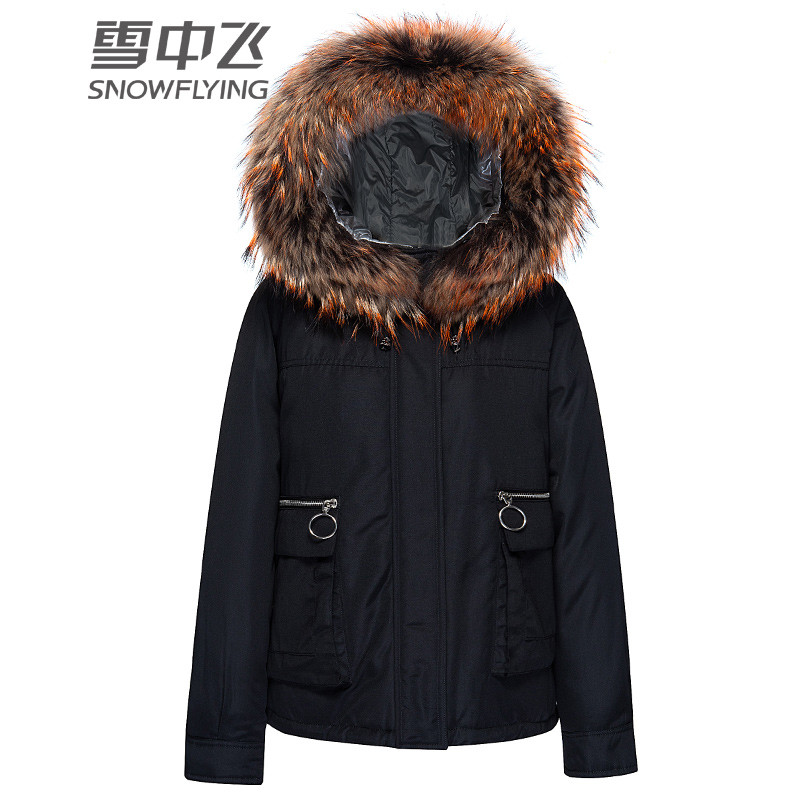 雪中飞短款连帽宽松时尚双面穿羽绒服2019冬季新款保暖外套女士 170 黑色