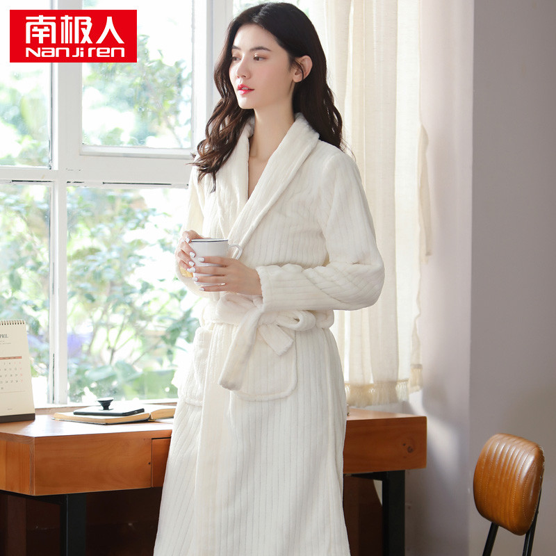 南极人女士冬季法兰绒睡袍 米白抽条女袍 XL