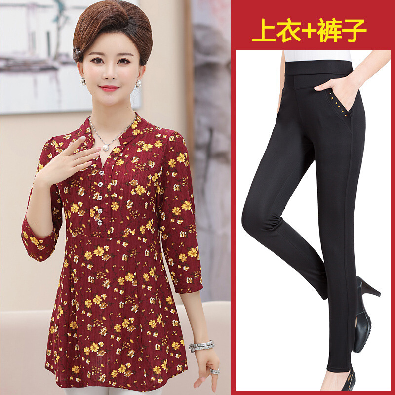 迪鲁奥（DILUAO)新款女装2019新款妈妈秋装40岁50中年女秋季打底衫中老年人洋气上衣两件套_205 红碎花长袖+黑长裤 2XL建议(110-125斤)