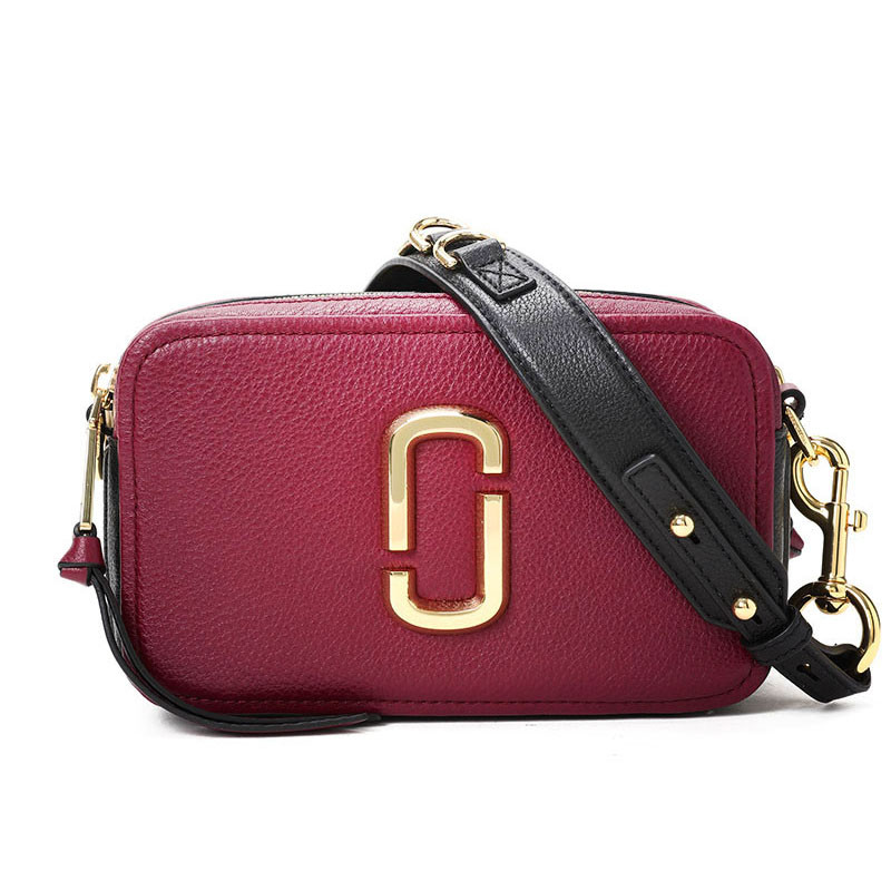 Marc Jacobs The Softshot 21 相机包 M0014591 宝石红