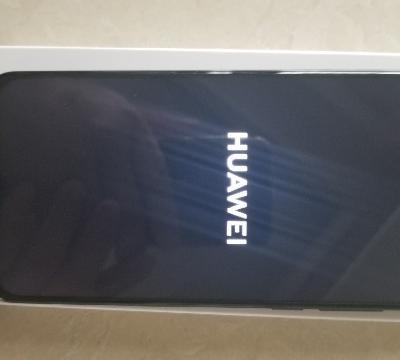 【抢先预订享4重好礼】HUAWEI/华为nova4 极点全面屏 4800万超广角三摄 8GB+128GB 亮黑色 移动联通电信4G拍照手机晒单图