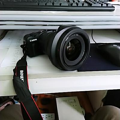 佳能(Canon) EF 17-40MM F/4L USM 广角变焦镜头 佳能卡口 7片光圈 77mm滤镜晒单图