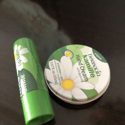 贺本清(Herbacin)小甘菊敏感修护唇膏4.8g+ 经典护手霜20ml组合装晒单图
