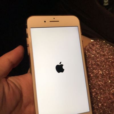 Apple iPhone 8 Plus 64GB 金色 移动联通电信4G手机晒单图