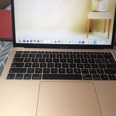 Apple MacBook Air 13.3英寸 笔记本电脑 1.6GHz 双核 Intel Core i5 8G 128GB MREE2CH/A 金色晒单图