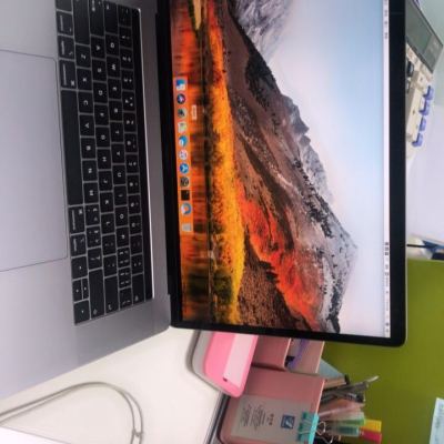 2018款 Apple MacBook Pro 15.4英寸 超极本 深空灰（2.2GHz 六核 Intel Core i7 16GB内存 256GB固态硬盘 MR932CH/A）晒单图