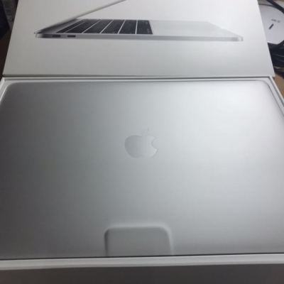 Apple MacBook Pro 13.3英寸 笔记本电脑（2.3GHz 双核 Intel Core i5 8GB 128GB MPXR2CH/A）银色晒单图