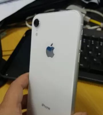 Apple iPhone XR 64GB 白色 移动联通电信4G全网通手机 双卡双待晒单图