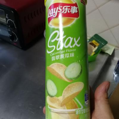 乐事(LAY'S) 无限薯片 清新清爽翡翠黄瓜味104g罐装(休闲零食)晒单图