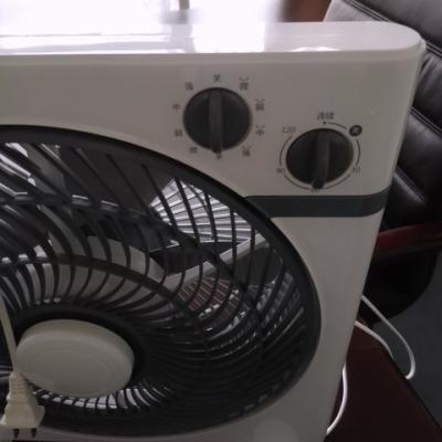 美的(Midea) 电风扇 KYT30-15AW 机械台扇 家用静音 4档定时 转页扇 空调伴侣晒单图