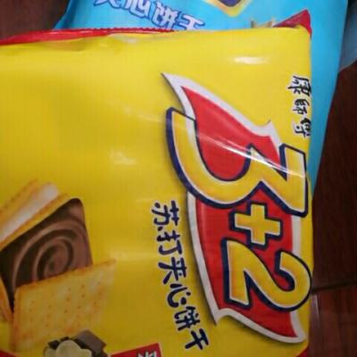 康师傅 3+2苏打夹心饼干 香草巧g力味375g晒单图