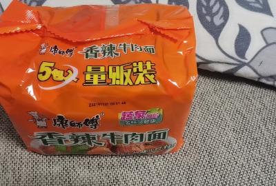 统一香辣牛肉面 方便面 五连包（100克*10袋）夜宵加班休闲办公室食品超辣火鸡面牛肉汤面面皮拌凉皮凉拌面泡面康师傅速食晒单图