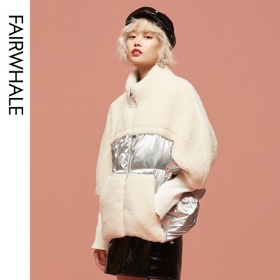 马克华菲女装2019新款冬羊羔毛拼接上衣短款轻薄立领女羽绒服潮