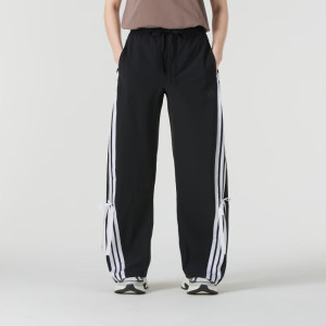 阿迪达斯(adidas)三叶草女裤新款运动裤跑步健身训练裤透气休闲卫裤时尚长裤KF9615 ZP
