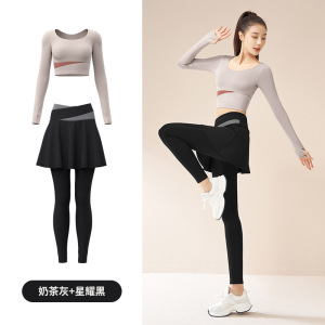 修身瑜伽套装健身衣裸感显瘦室内防走光跑步健身服女
