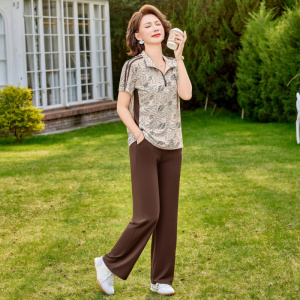 运动休闲妈妈装夏天两件套运动服40-60岁中老年女款跑步衫中年女