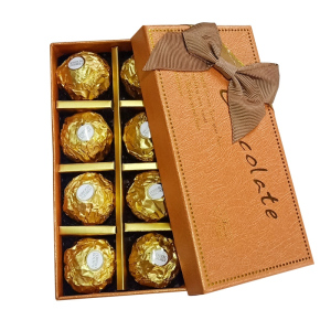 费列罗(Ferrero Rocher)榛果威化巧克力8粒蝴蝶结纸盒七夕情人节礼盒装(含拎袋)