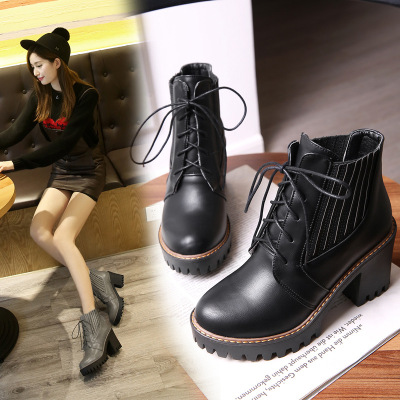 春秋冬高跟马丁靴女小码33系带短靴大码40粗跟41英伦胖肥脚女鞋43